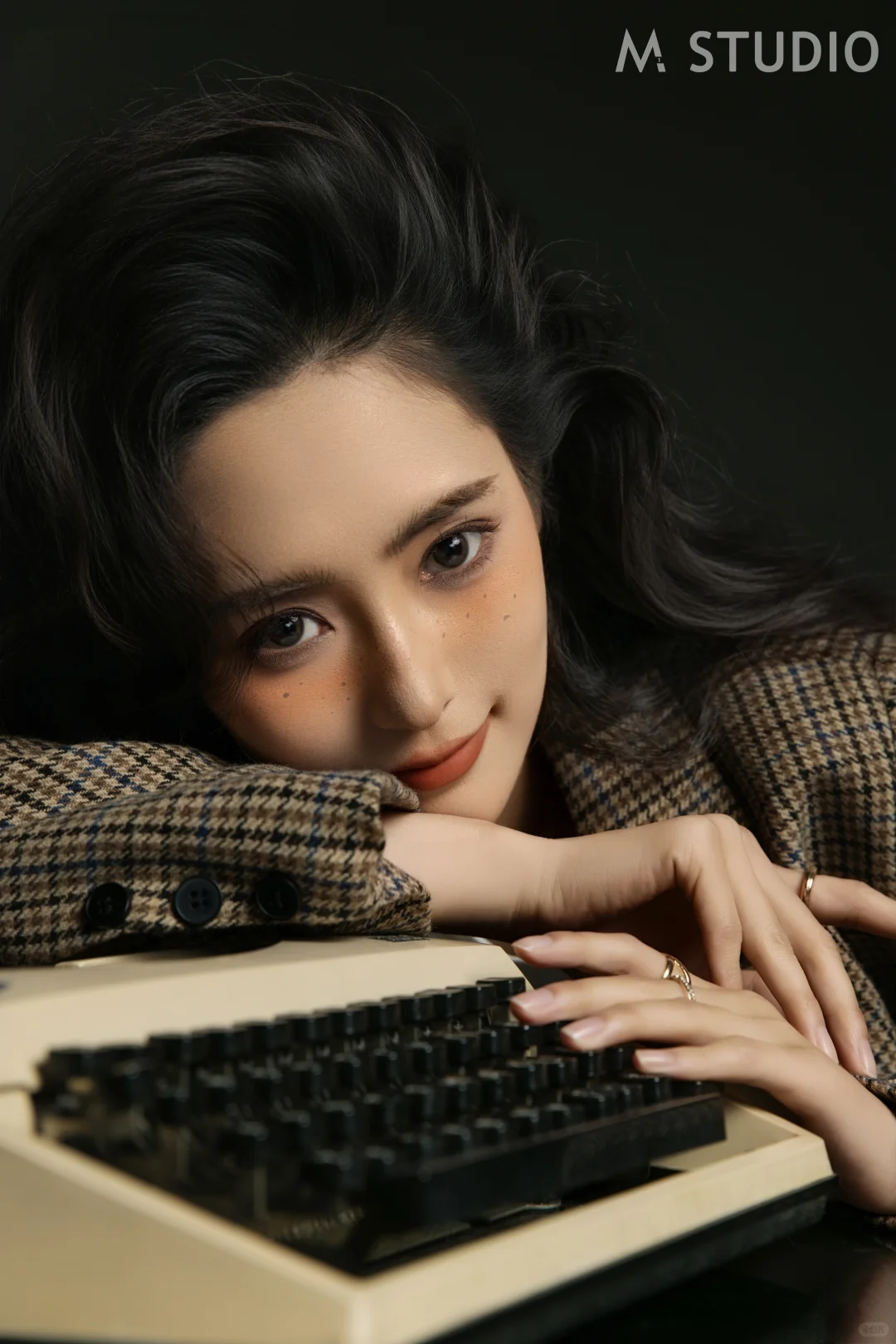 即复古又时尚的港风写真🤳