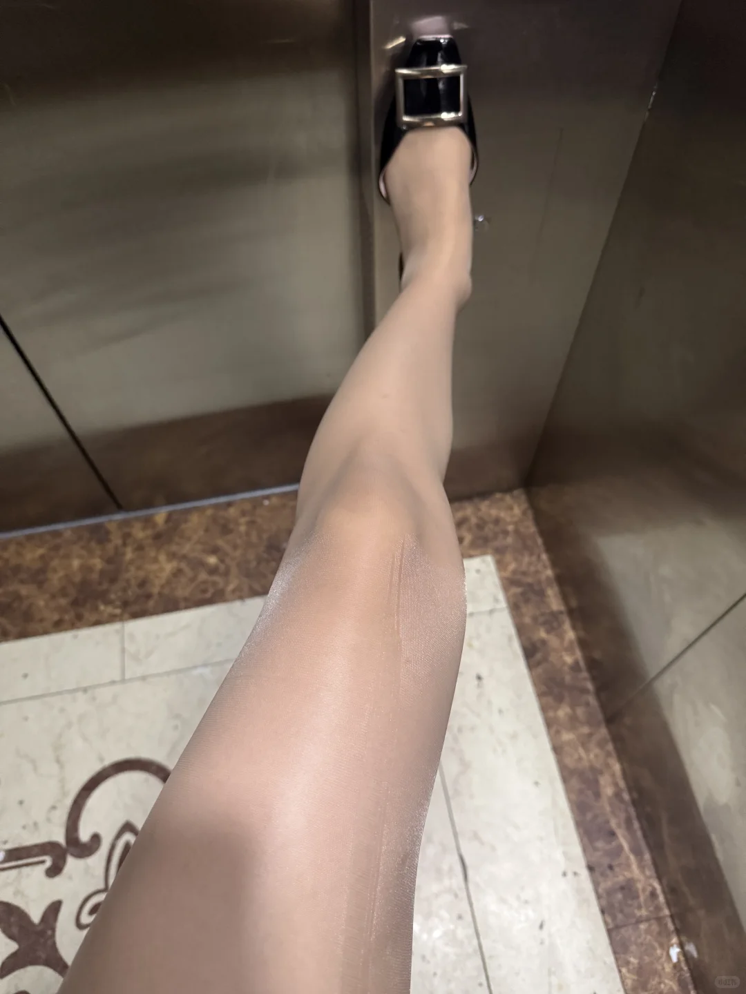 求丝袜不烂的方法