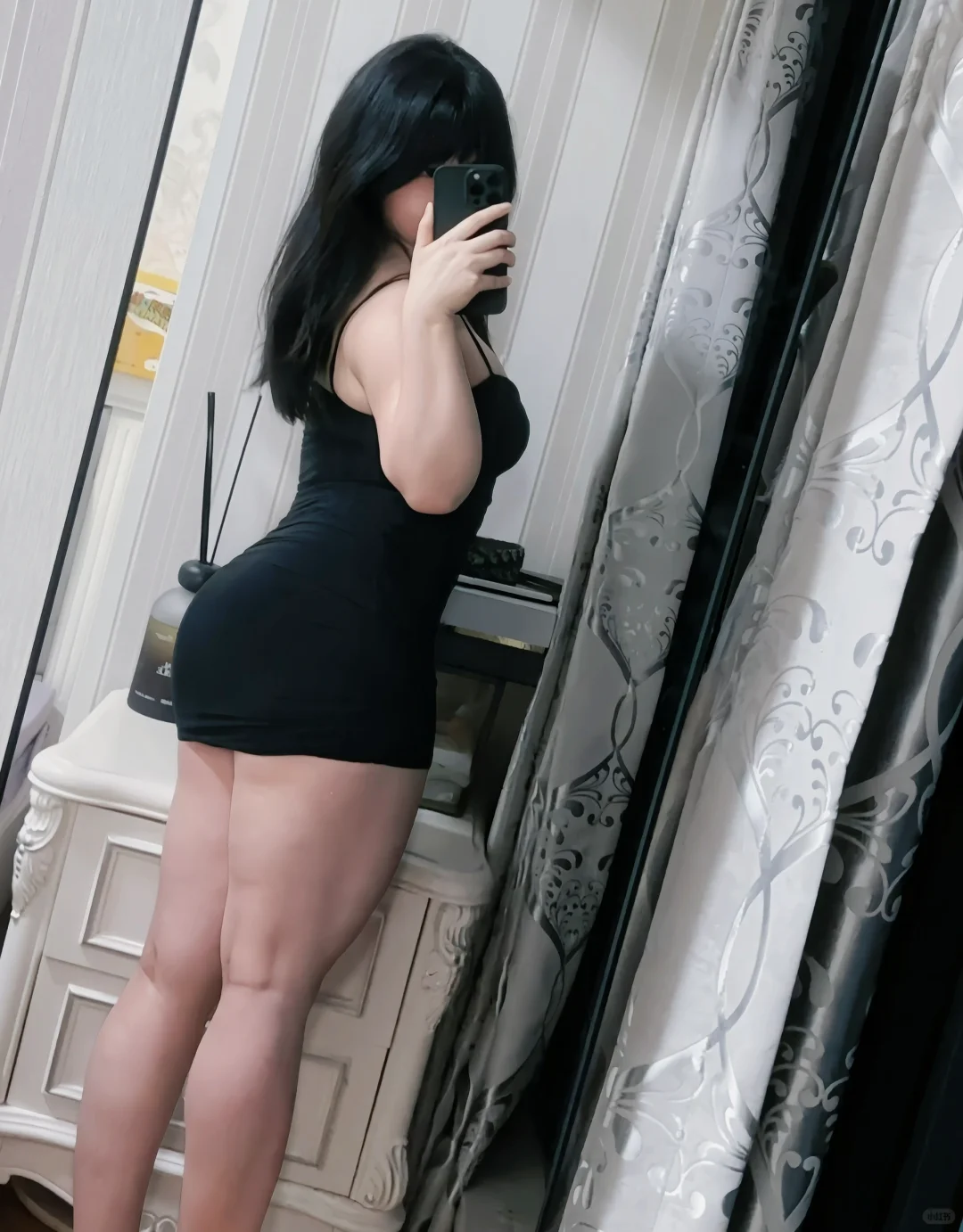 包臀裙与健身 | 力量与性感