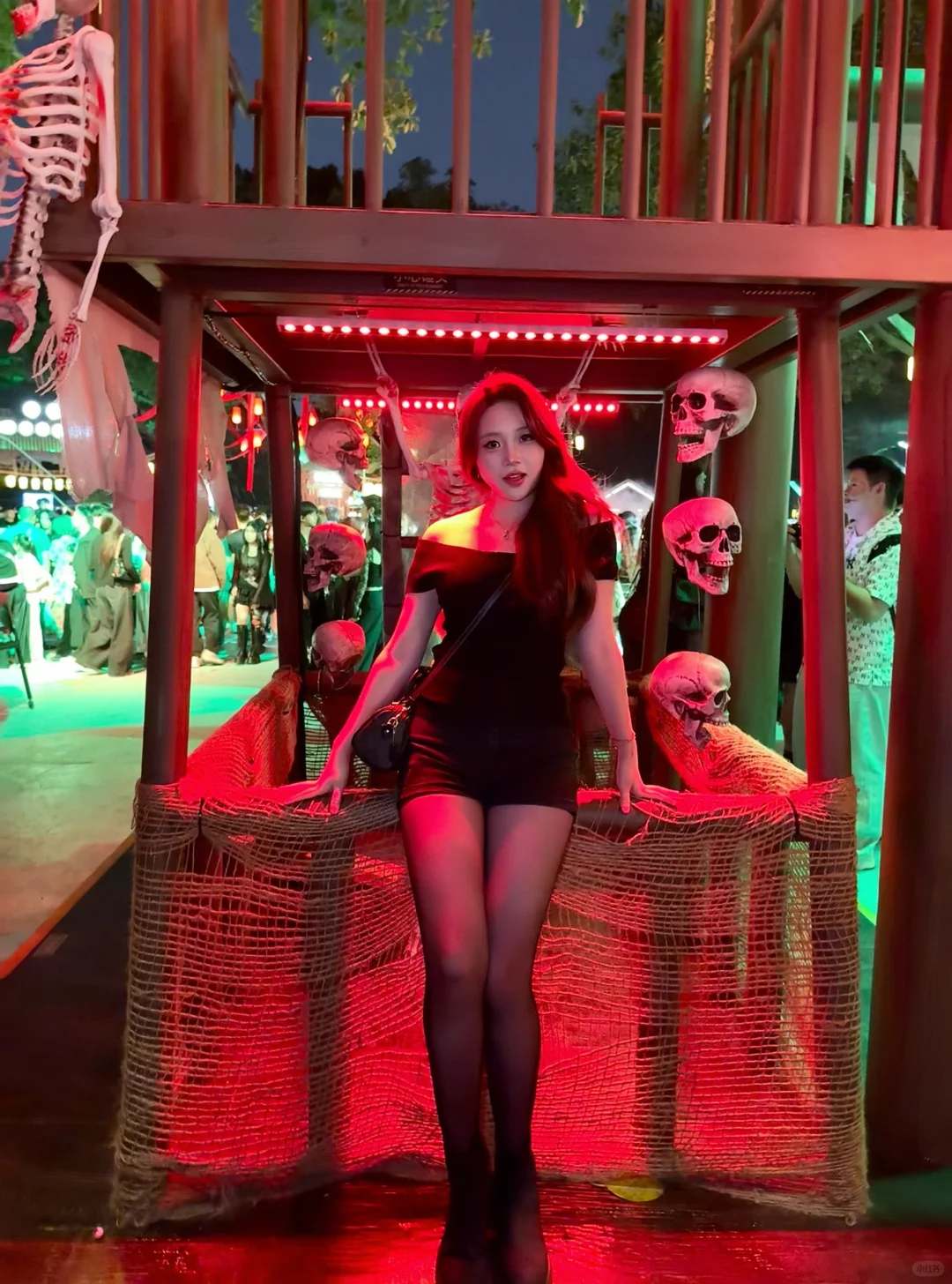 165/116 魅惑十足的黑丝穿搭 超显瘦