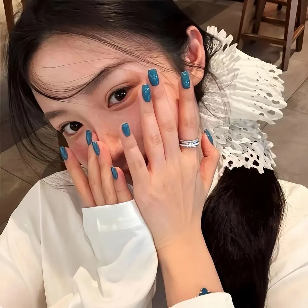 𝑾𝒆𝑪𝒉𝒂𝒕丨女生头像