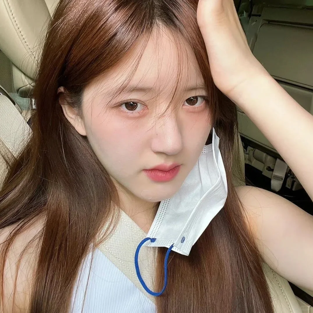 WeChat / 甜妹赵露思头像