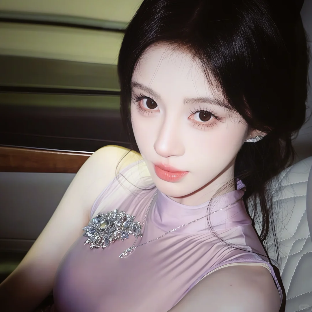 鞠婧祎头像更新