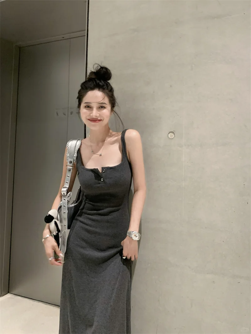 姐妹们 纸片人穿搭来咯！