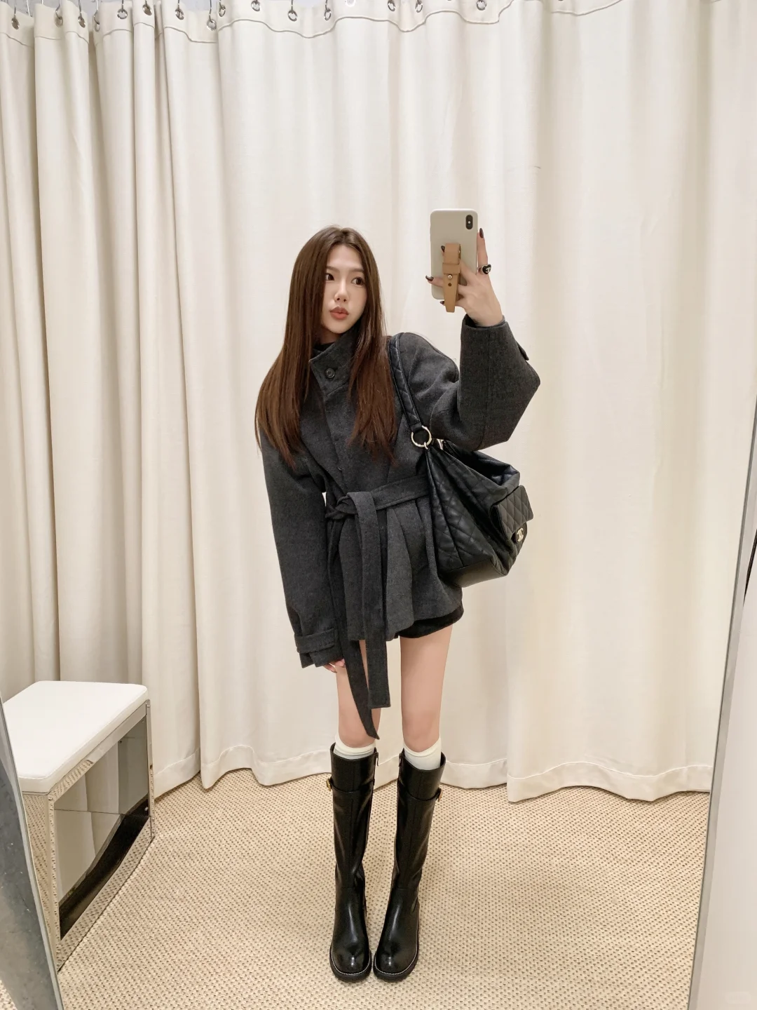 冬日腿精女孩☕扣子长靴的时髦感好顶！