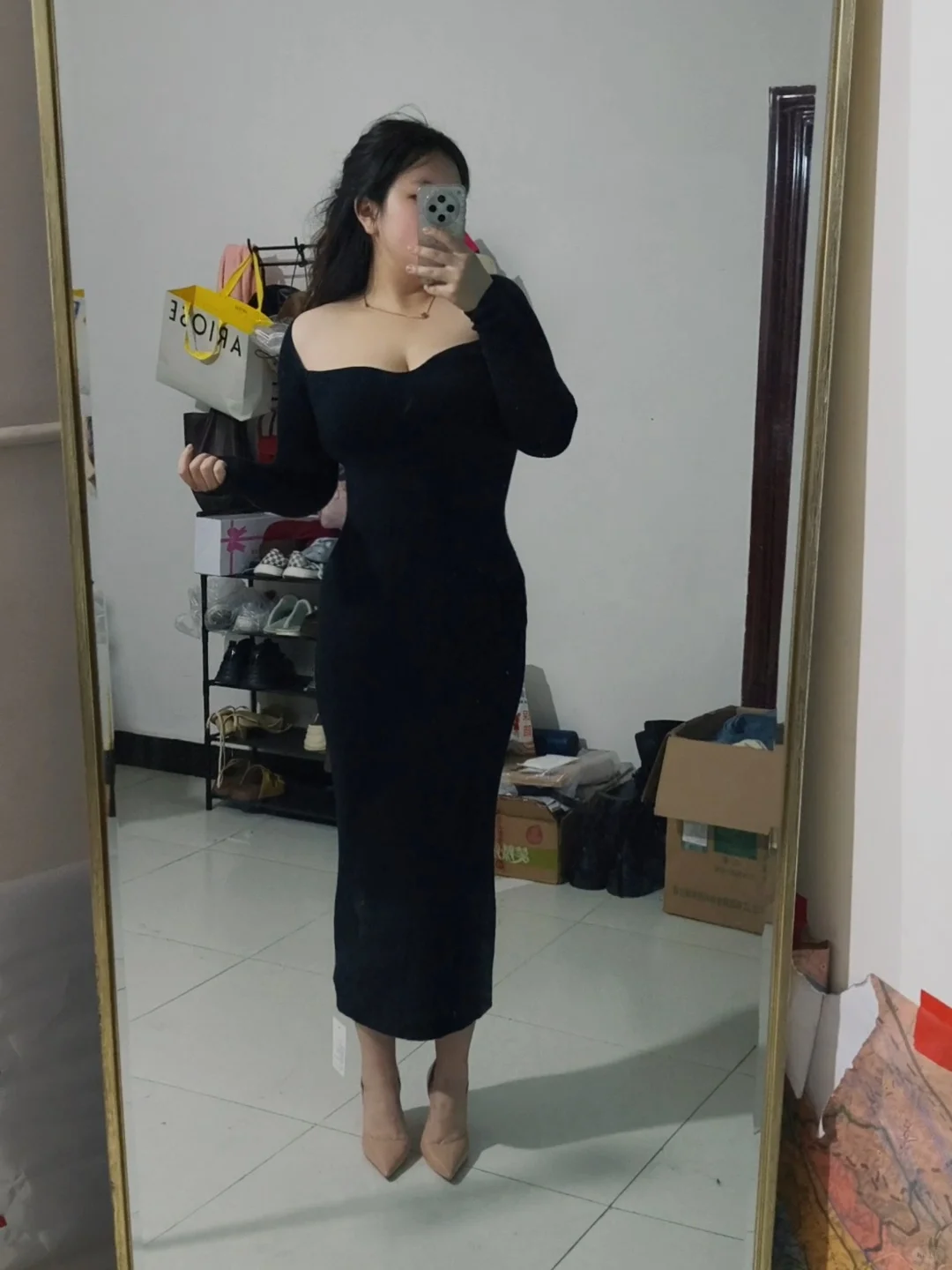 被这条裙子狠狠的爱住了～