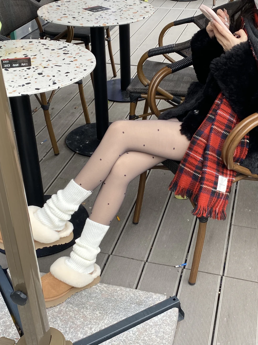 咖啡店探店拍照看到的！