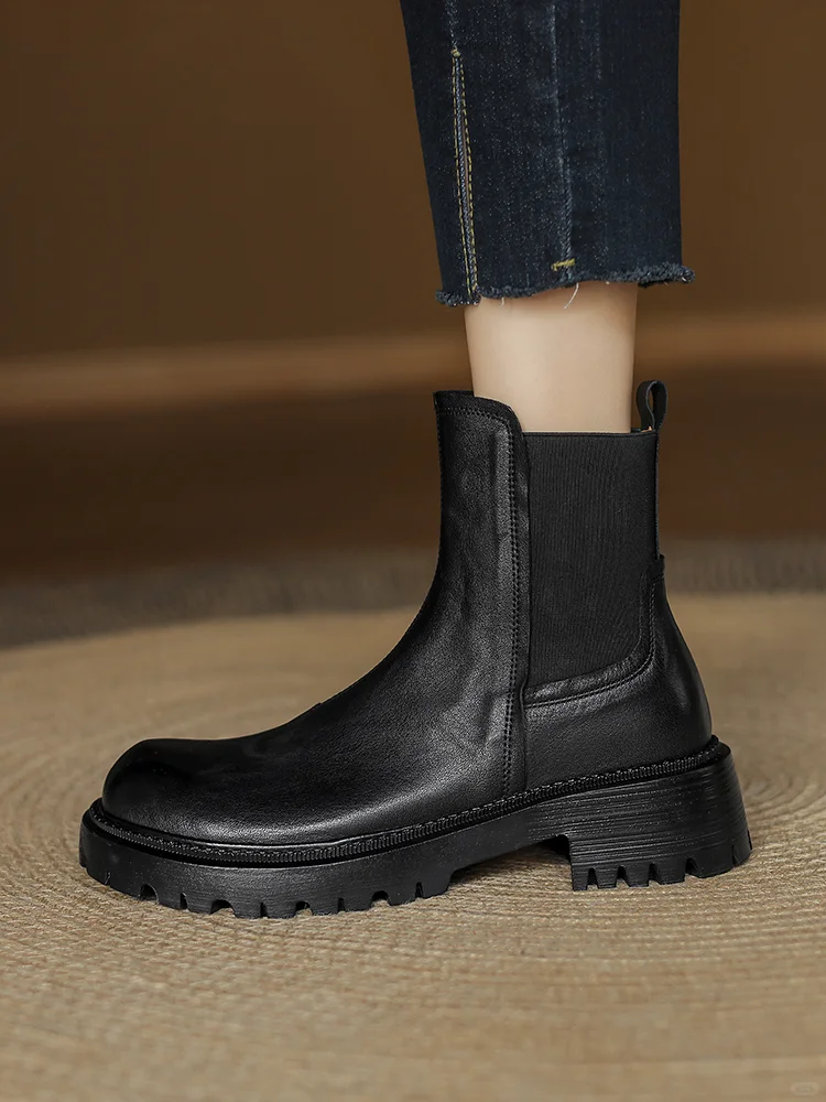 🍂秋日OOTD必备！复古切尔西靴真香