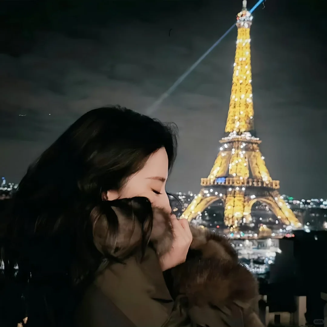 用女神照片当头像被领导批评了！