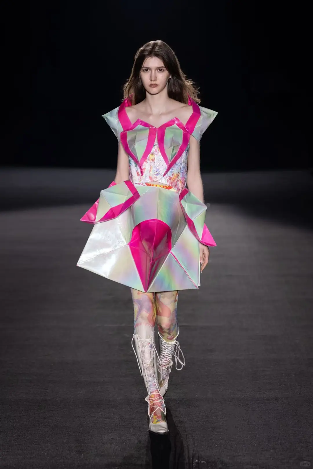 效果图vs成衣图 折纸的艺术