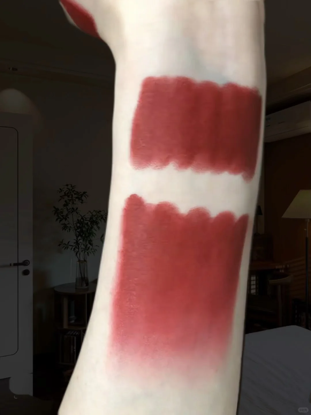 这支复古红简直把“富贵氛围感”焊在脸上