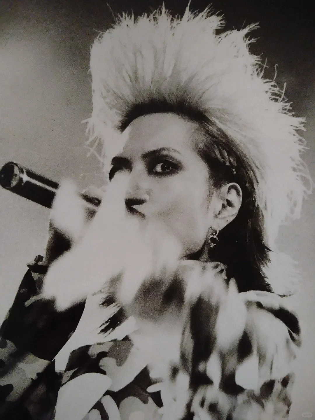 hide真是太酷了，他一直都很酷……