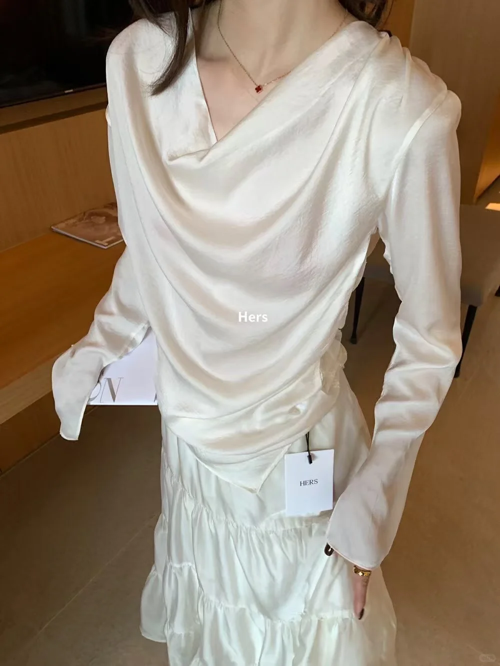 谁懂这种贵妇柔娇嗔媚感啊！！！