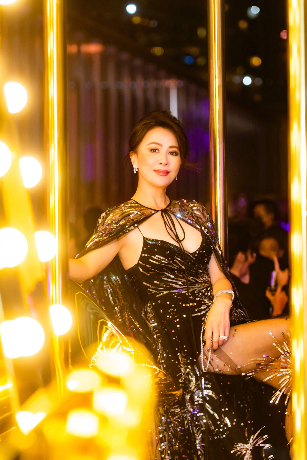 刘嘉玲，性感优雅风韵犹存