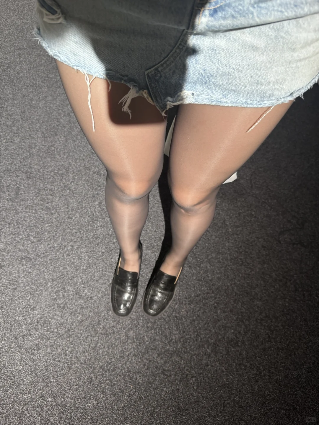 谁还没经历过“穿黑丝有点怕”的阶段？