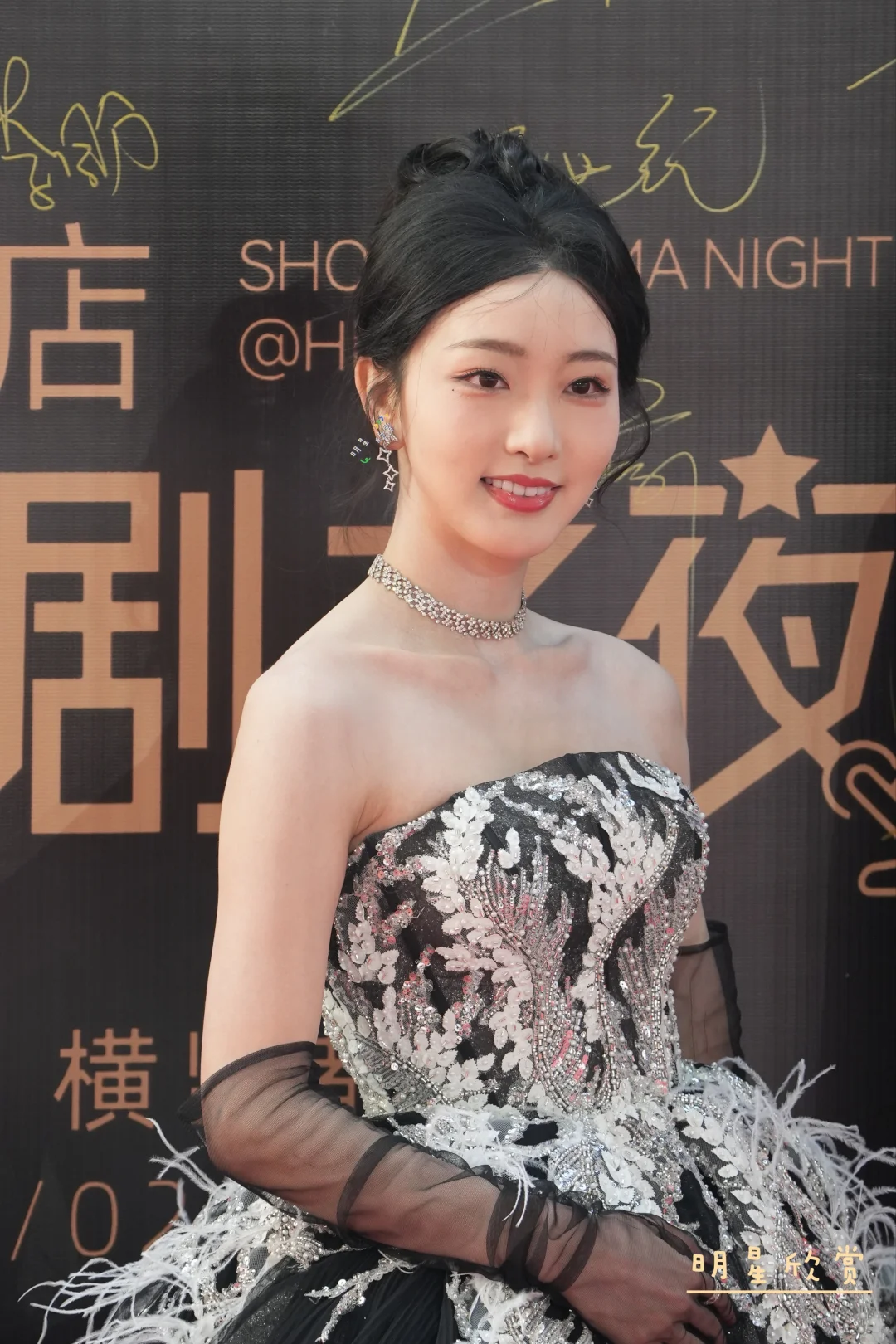 清秀丽质的短剧女主孙露鹭