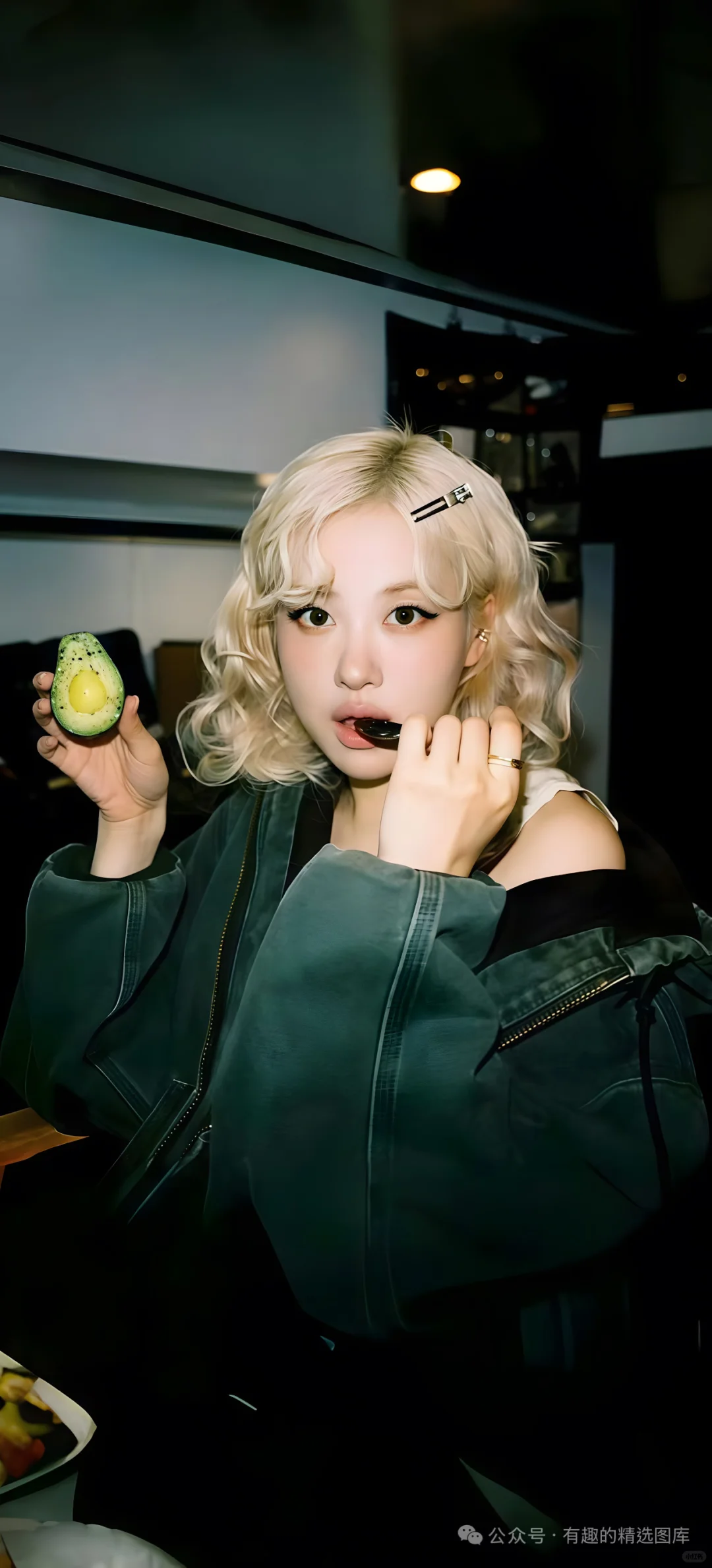 今日份朴彩英氛围感绝美壁纸！