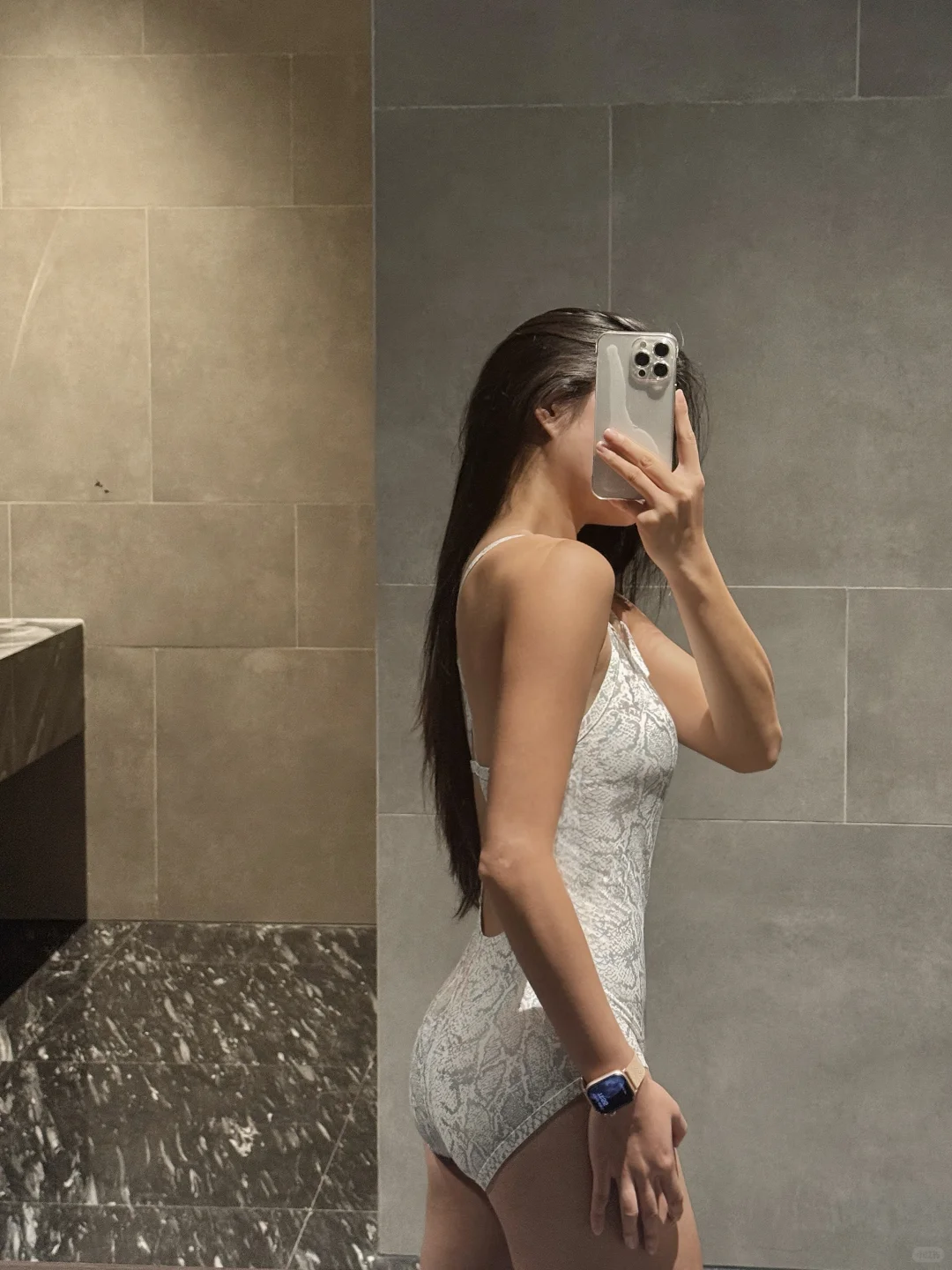 体脂率低的秘诀就是早起空腹游泳🏊‍♀️