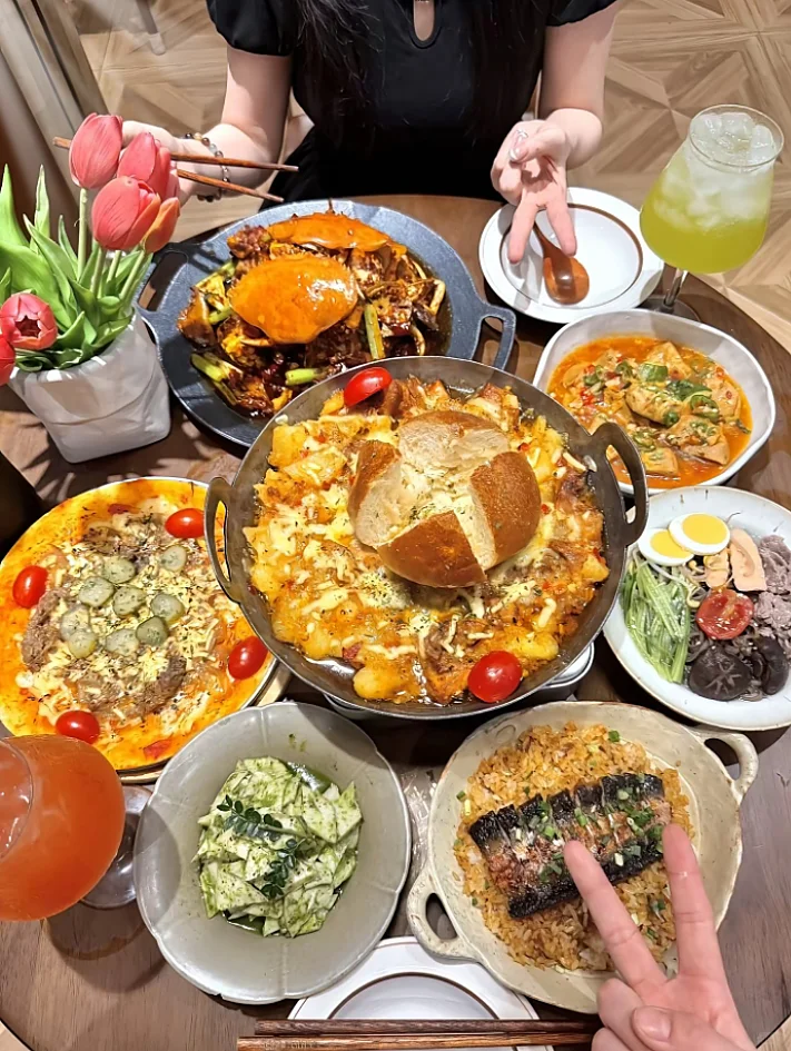 和好朋友一起去吃漂亮饭啦