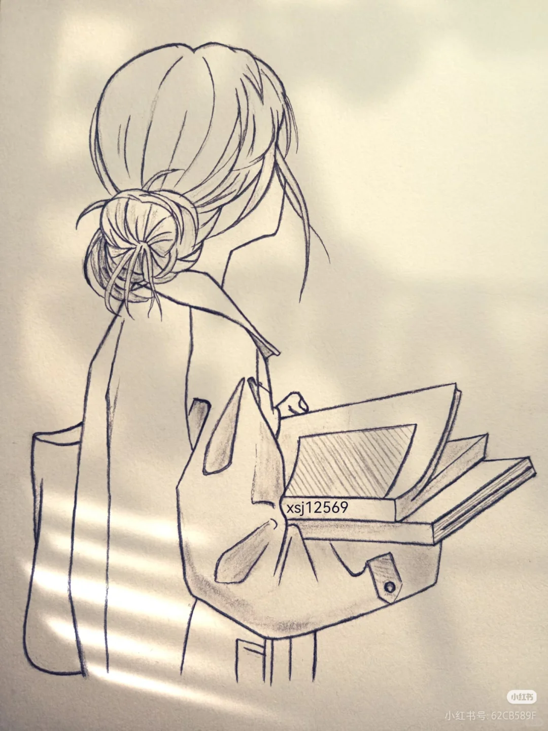 临摹线条画，线性素描女孩👧