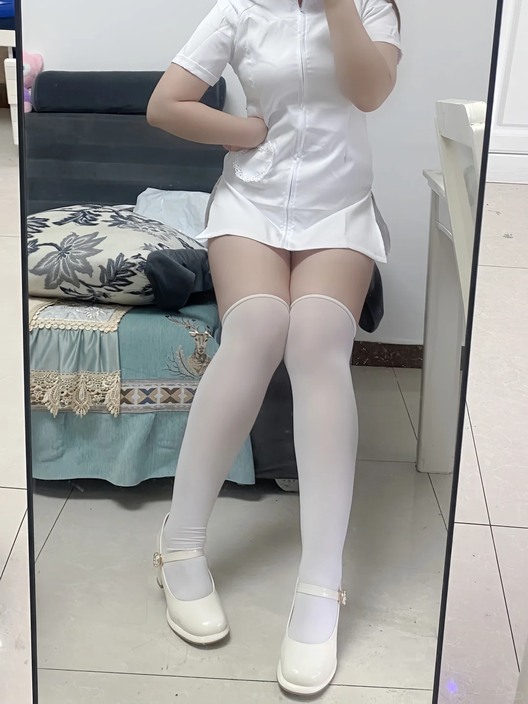 秋季胖胖^>⸝⸝⸝⸝<^੭ﾞ护士风