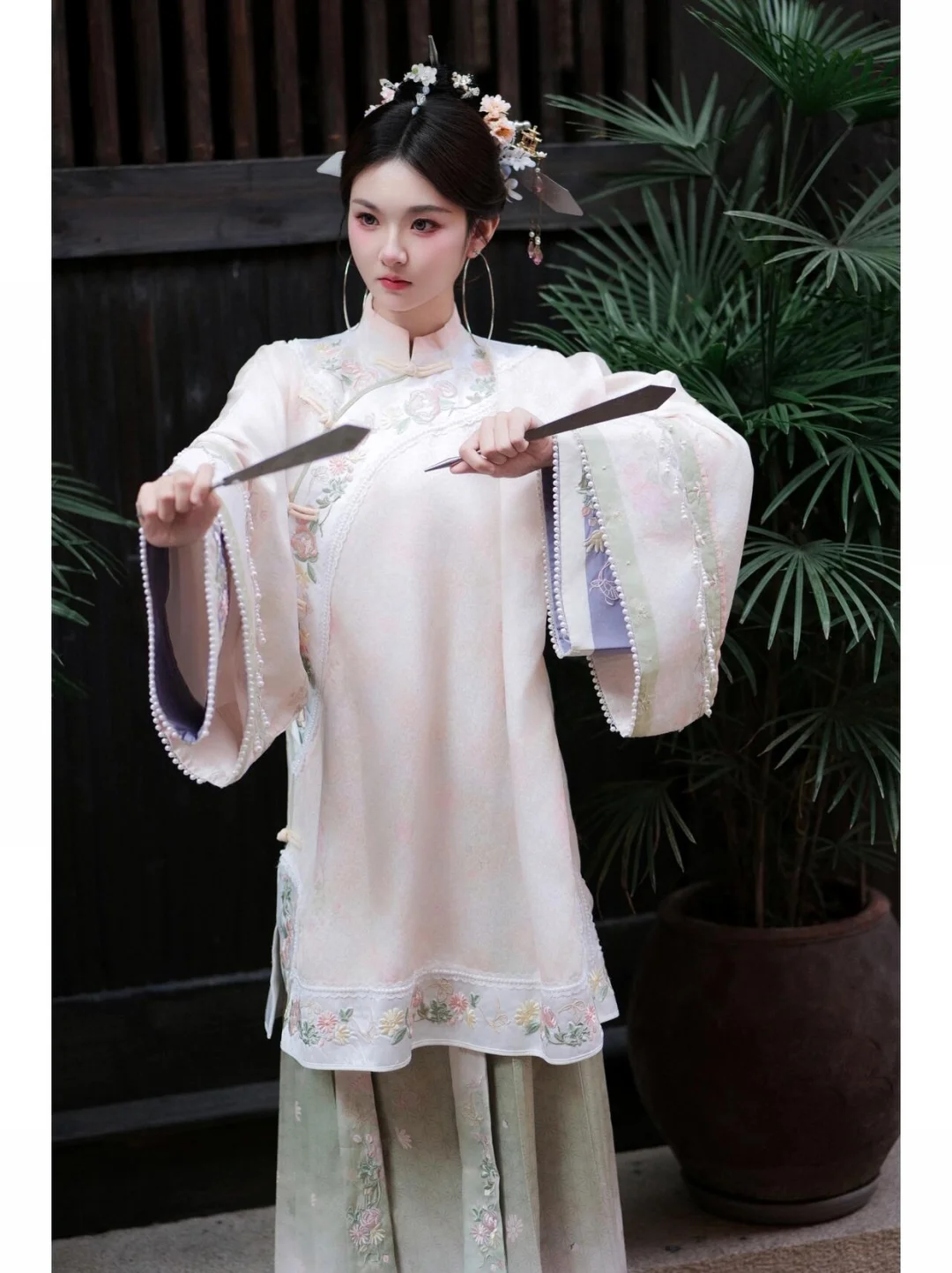 躲得了泉州簪花🌸躲不了泉州的三条簪🥰