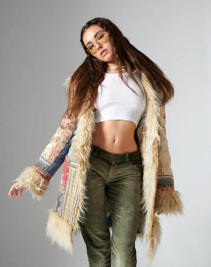 “啤酒妹”星光熠熠