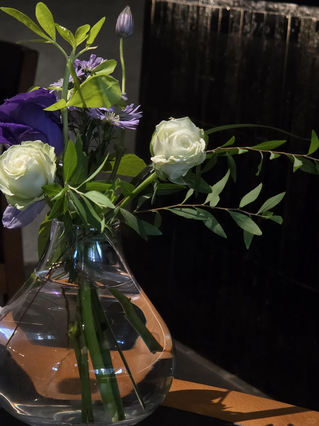 虽然穿的不是 VivienneWestwood🪐