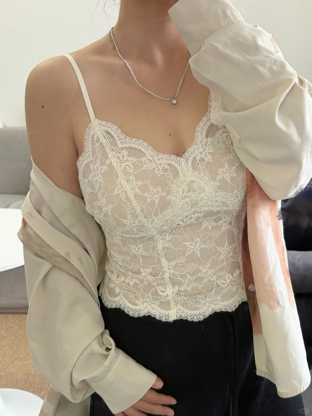 吊带狂魔，写写最近买到的满意吊带（入秋内搭