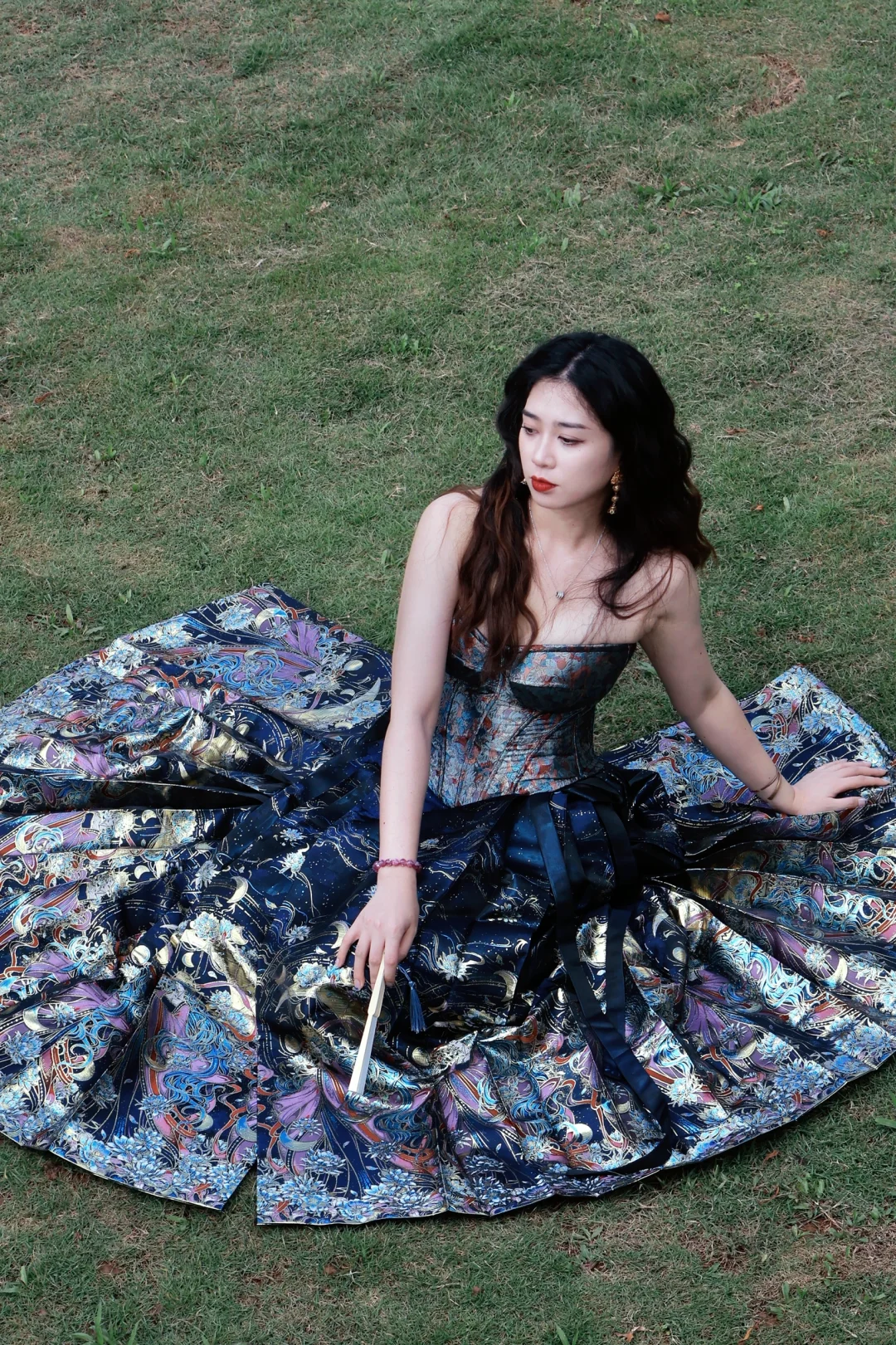 鱼骨胸衣搭马面终于也让我穿上了