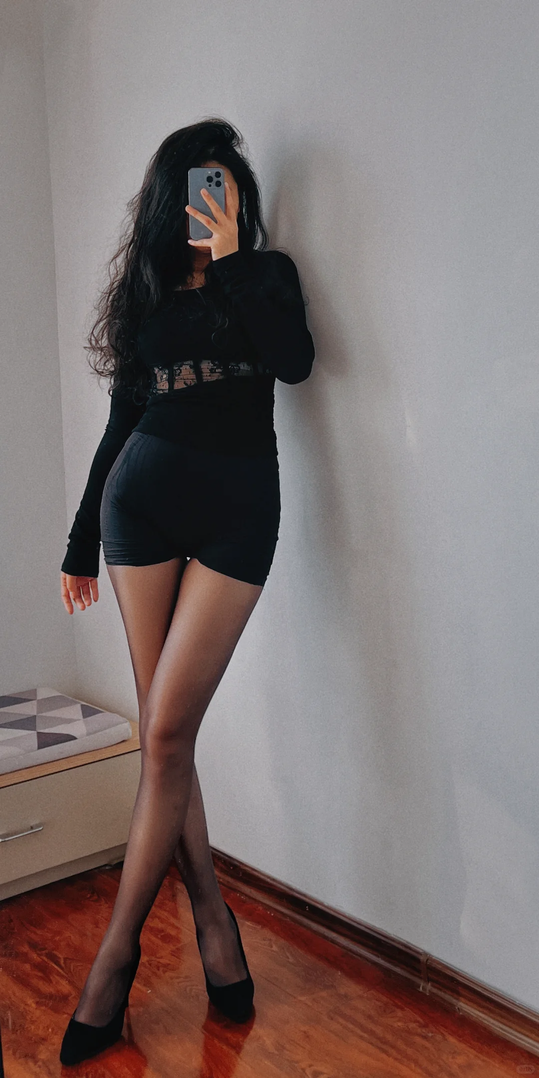 天冷了，男的请加衣，女的加我🤪