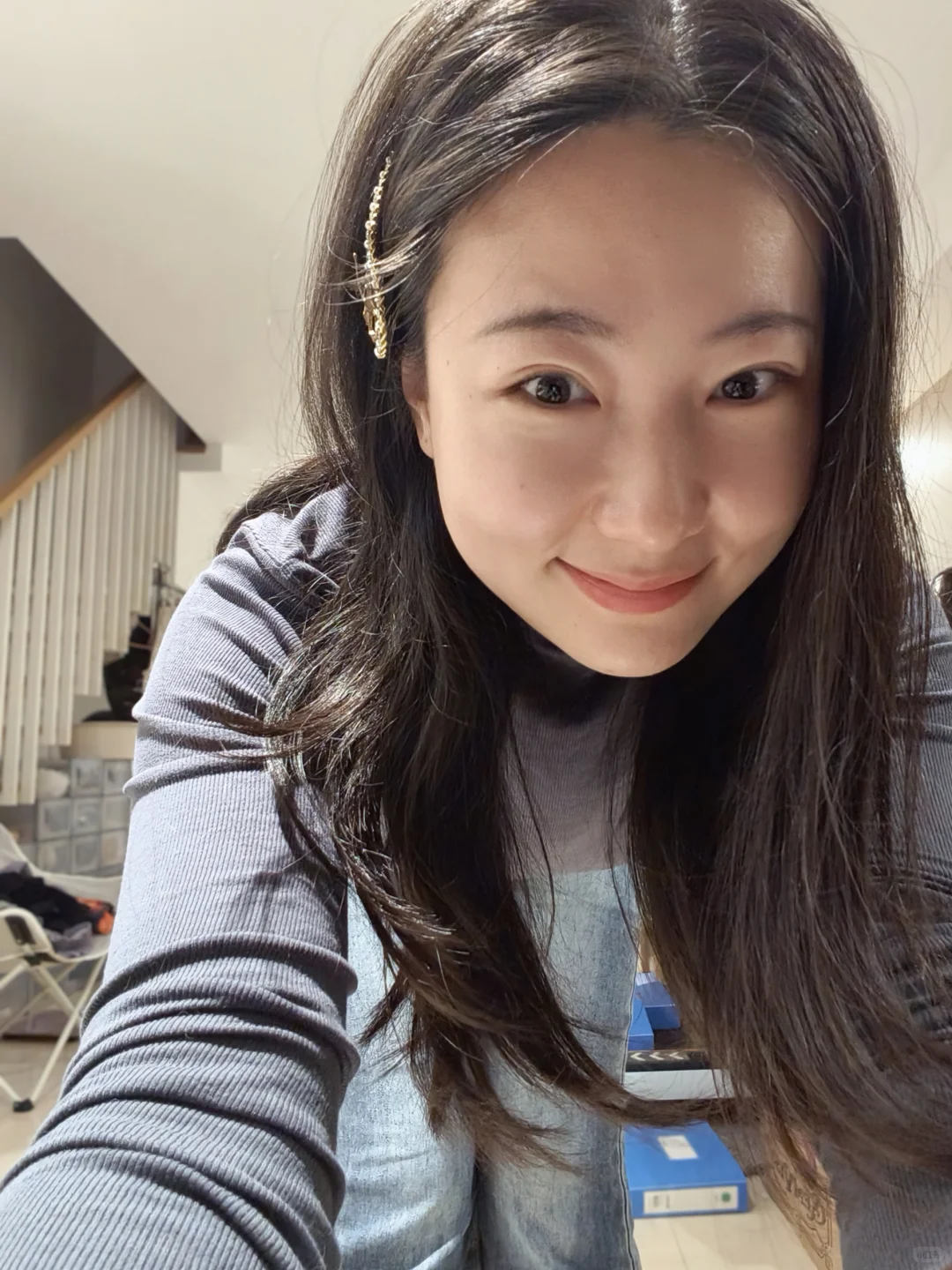 假装“青春女大”