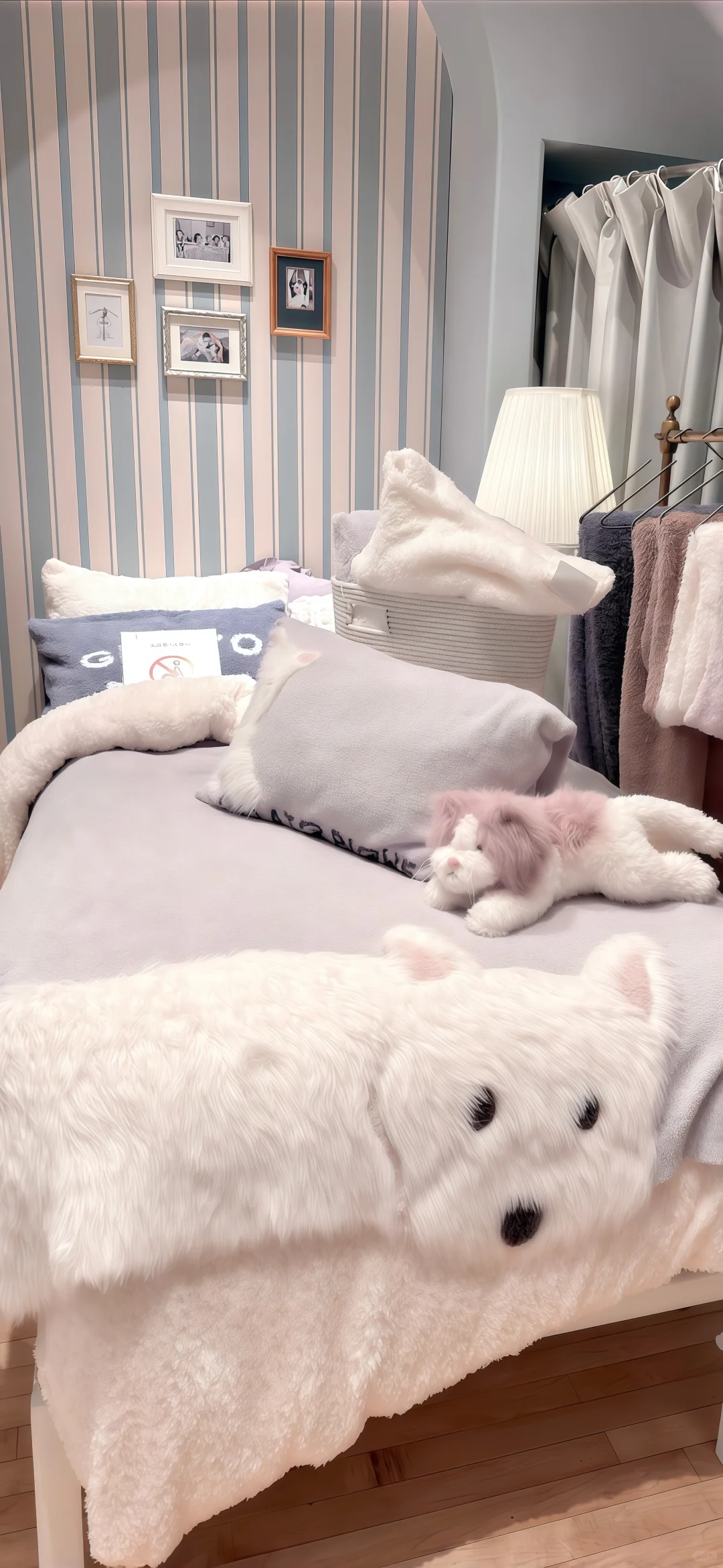 𝑺𝒉𝒂𝒓𝒆｜自用壁纸分享