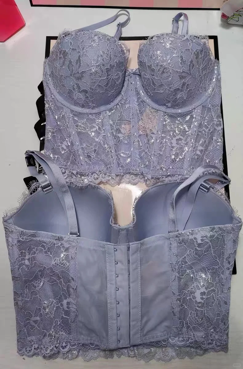 出维多利亚的秘密胸衣