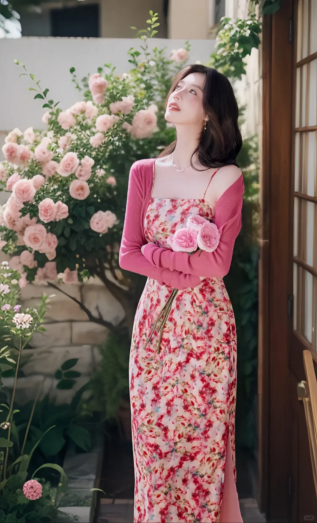 明艳又温柔 斩男又斩女。