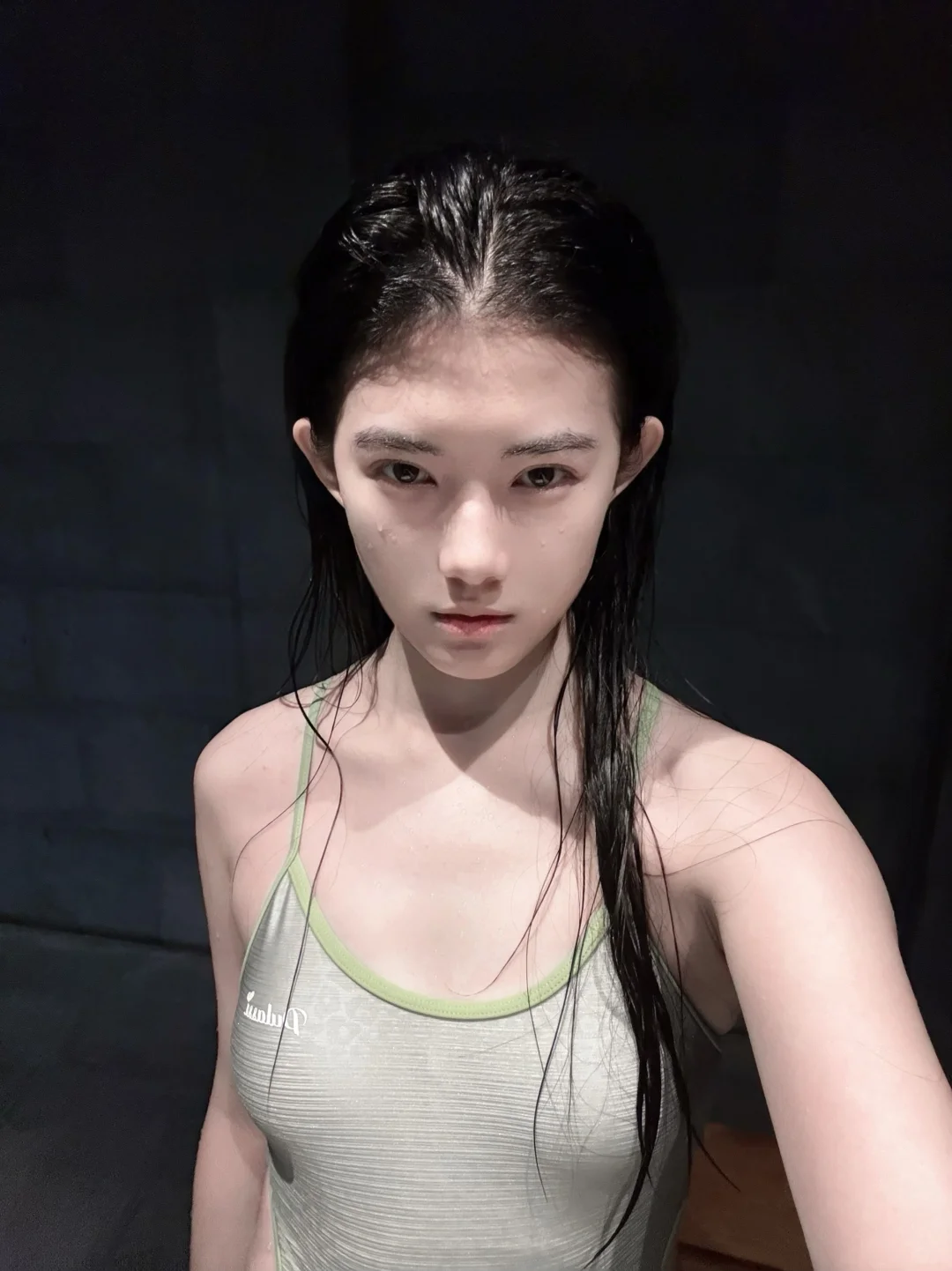 立冬后游泳真没必要炫耀