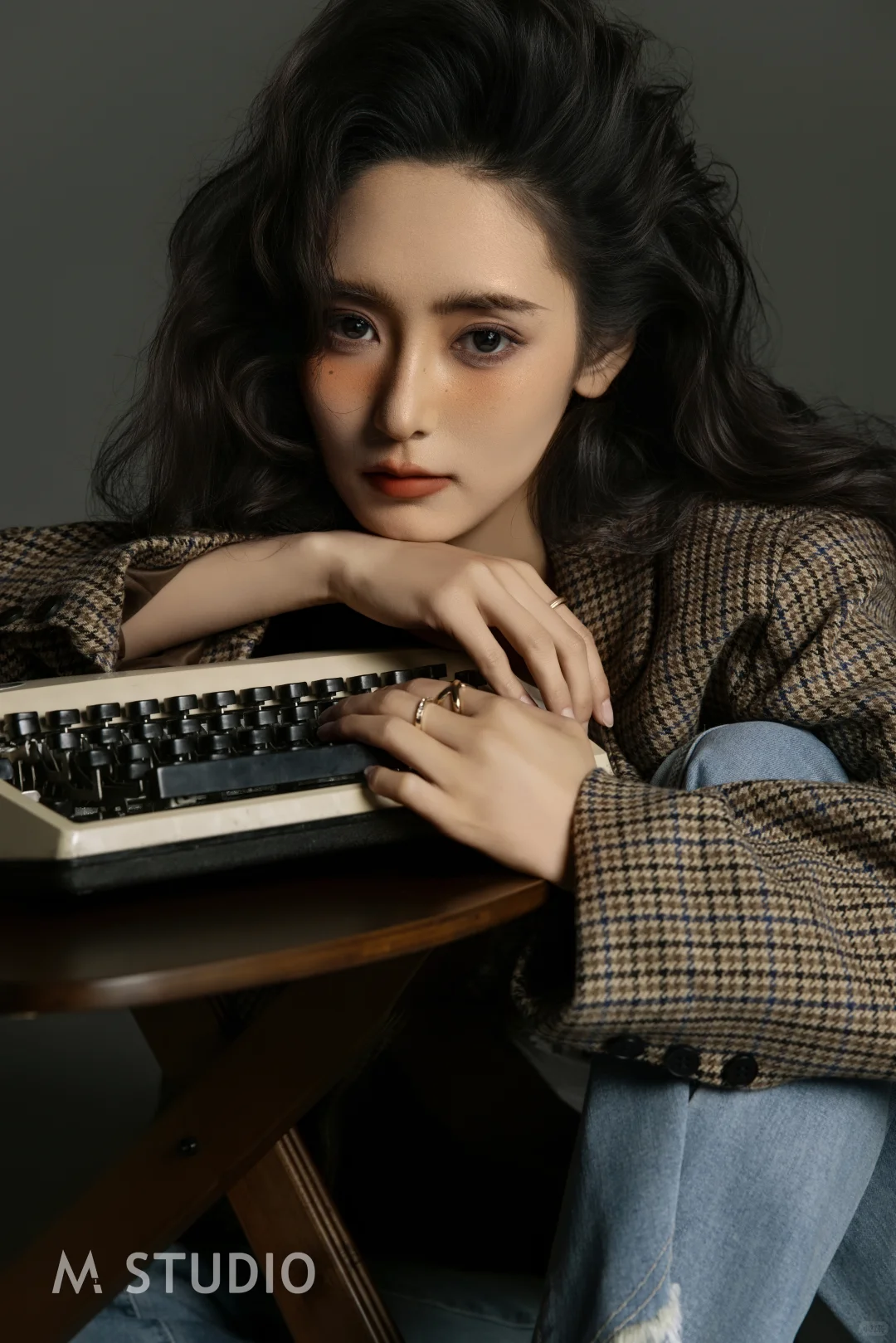 即复古又时尚的港风写真🤳