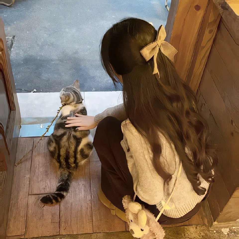 头像分享.女生的磁场越干净越漂亮