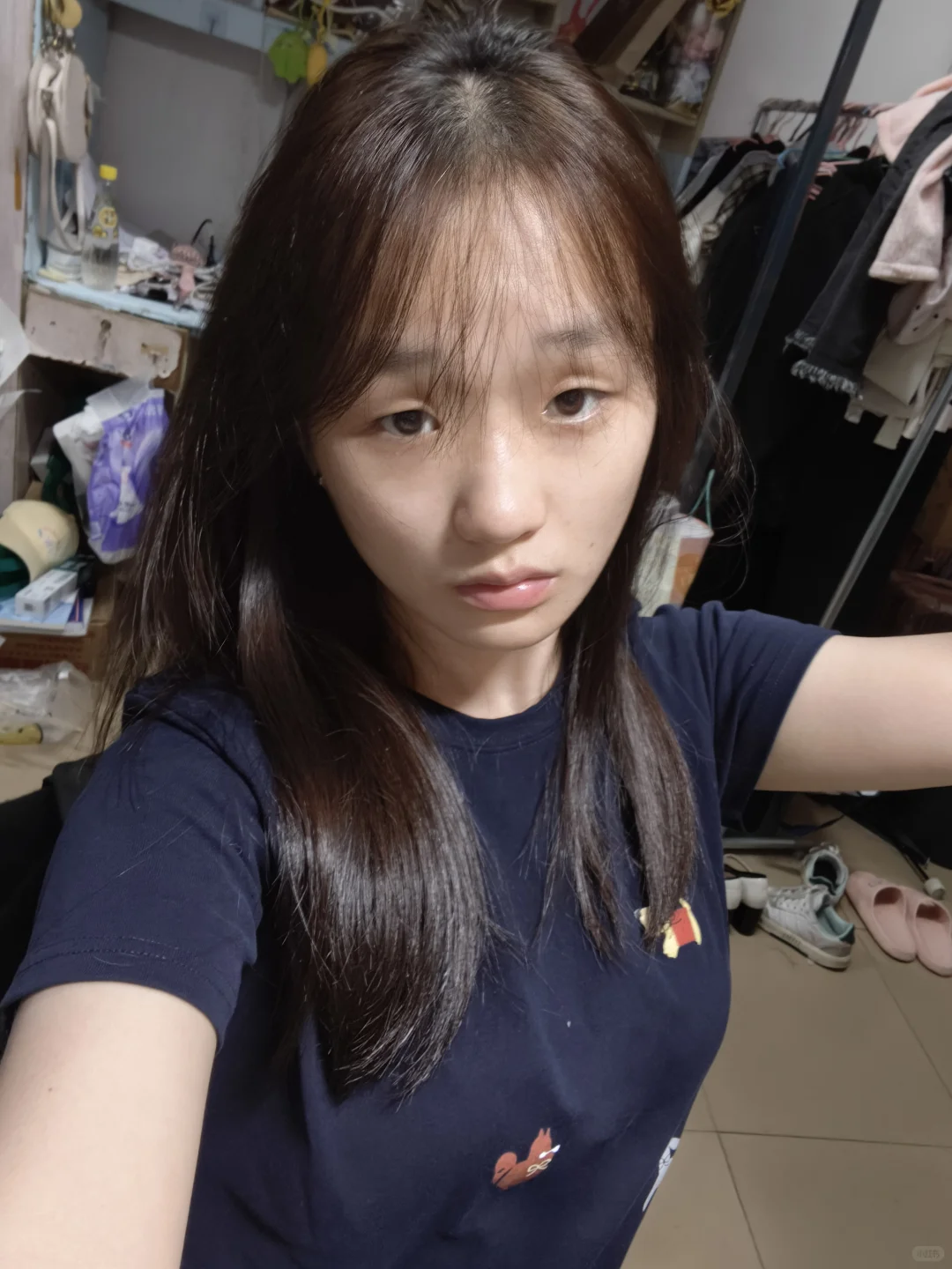 纯素颜～干净的皮肤就是很爱好吧~_~