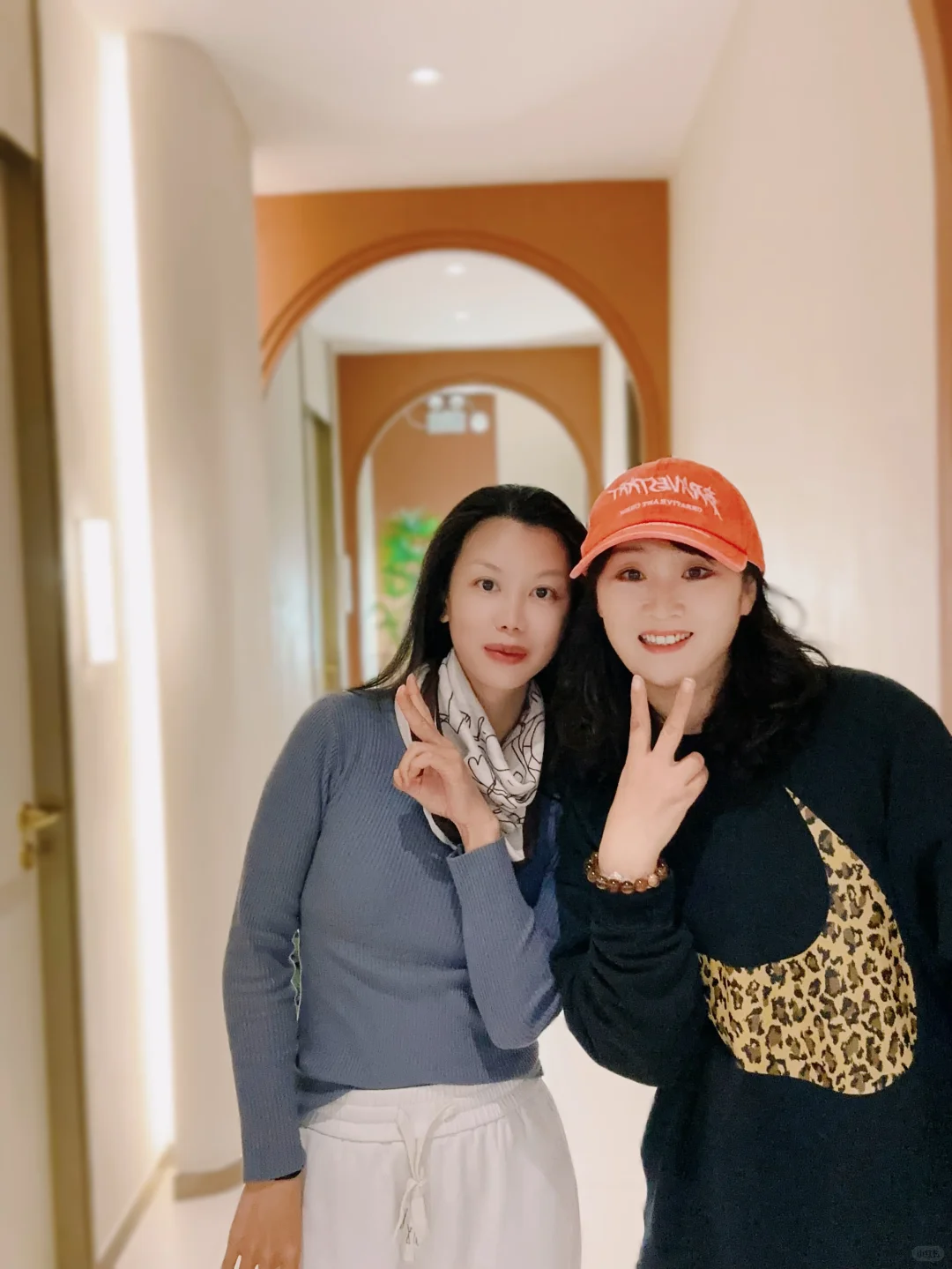 素颜出门探店 做完换了一张脸