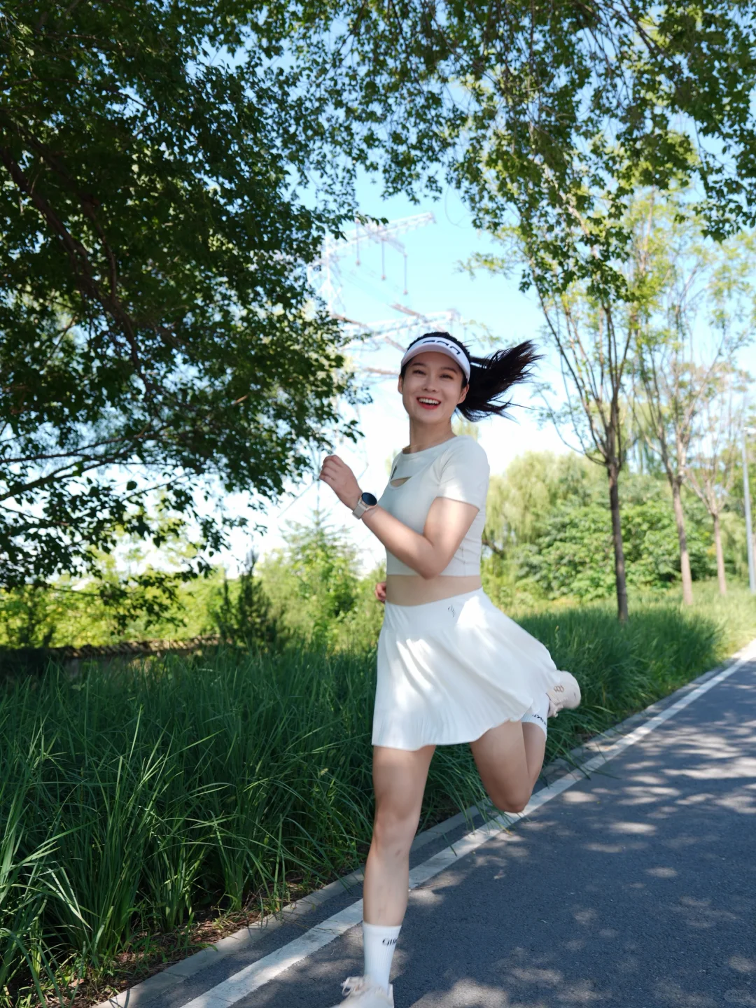 被追问800次的跑步鞋！小个子也能穿出超模腿