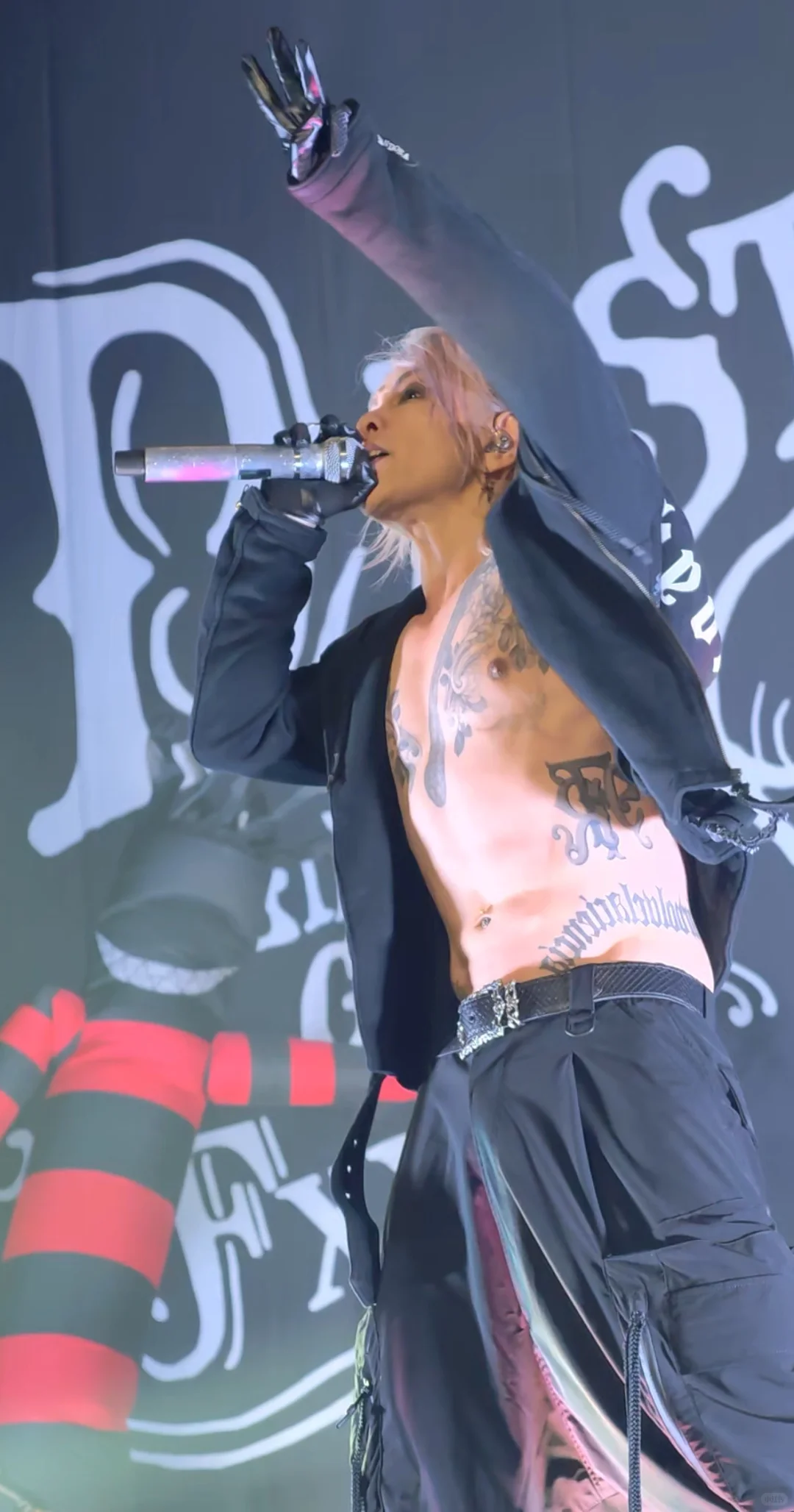 不要再说宝宝老了，这直出不比小年轻差🥹