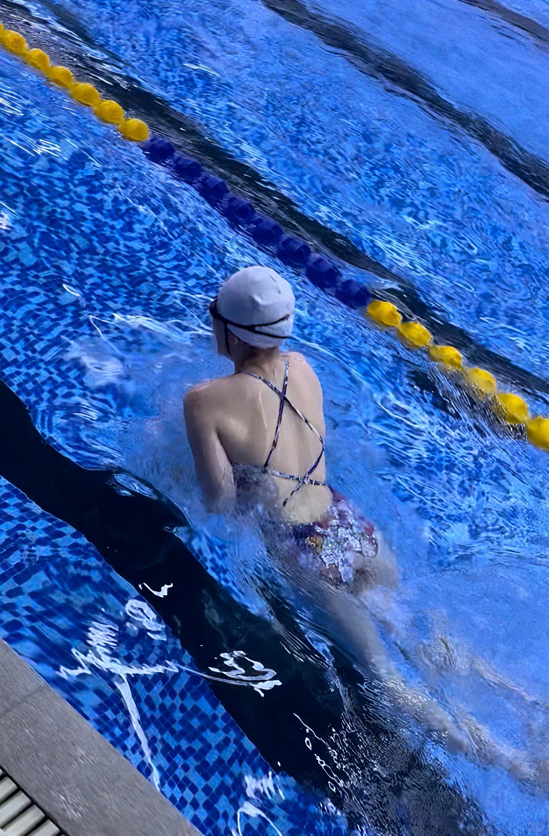 00后游泳主理人来啦