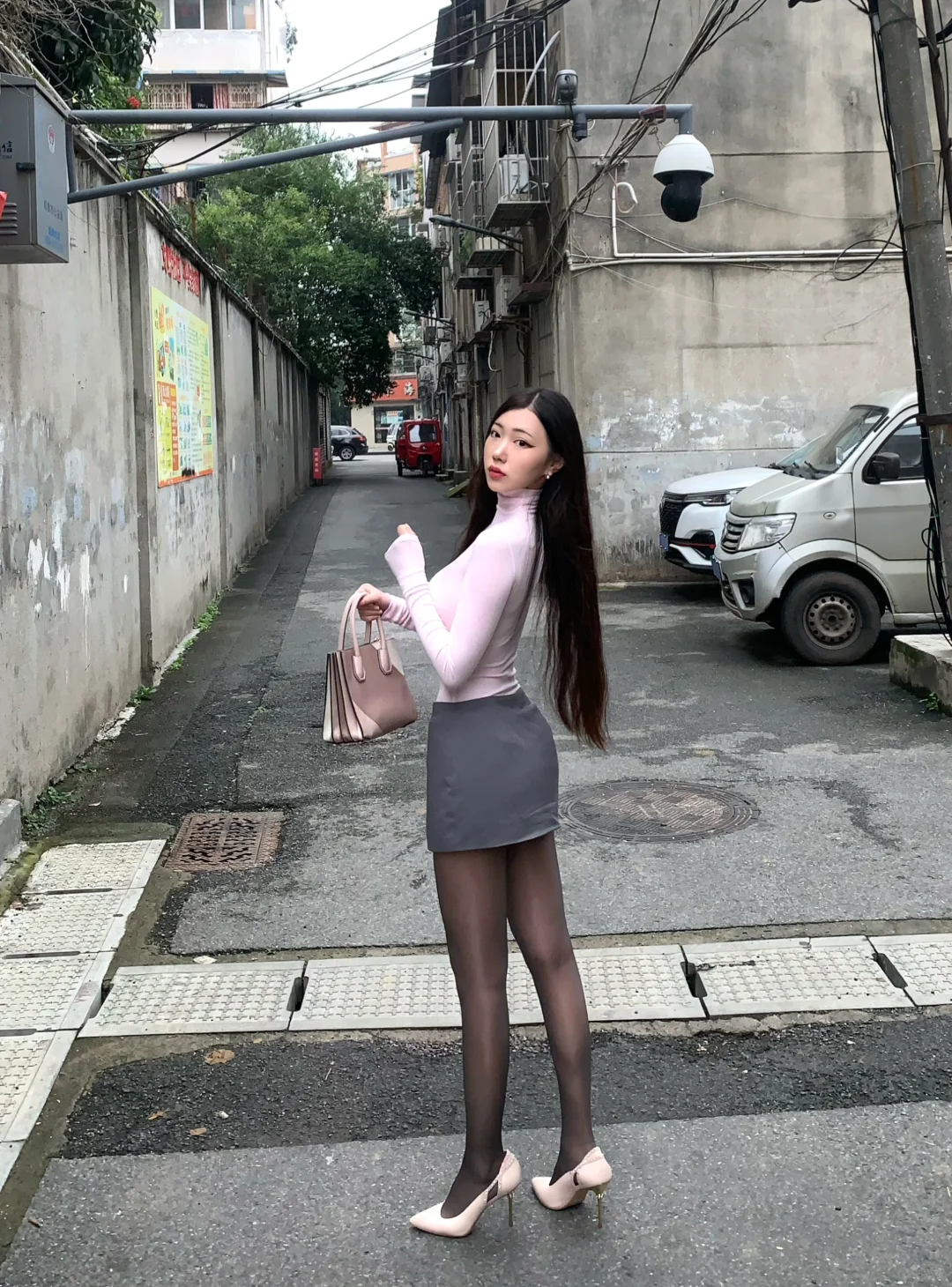 小姨厚黑美学？No其实是超薄款