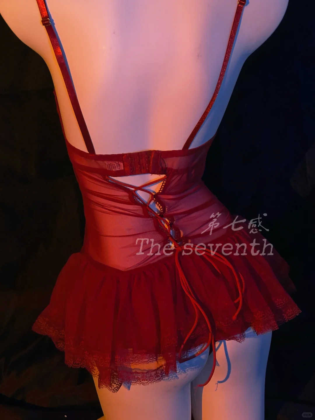 把浪漫跟野心都穿进睡衣里🌹💗