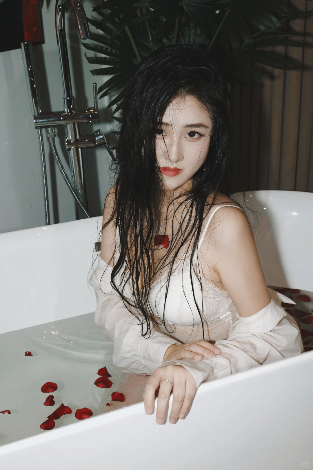 睹物思人，闻声忆貌