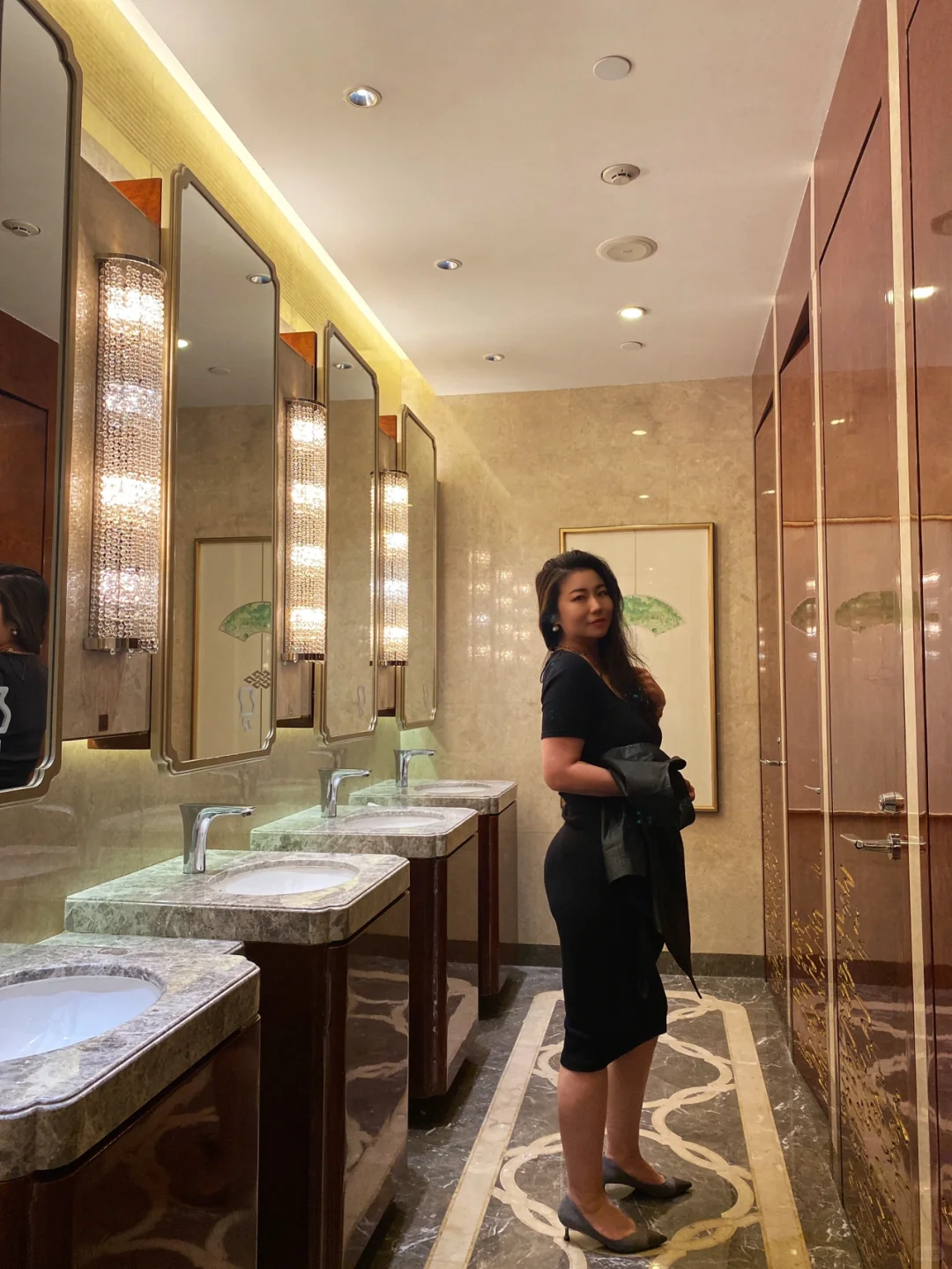 既性感又知性优雅才是王道！🌸🌸🌸