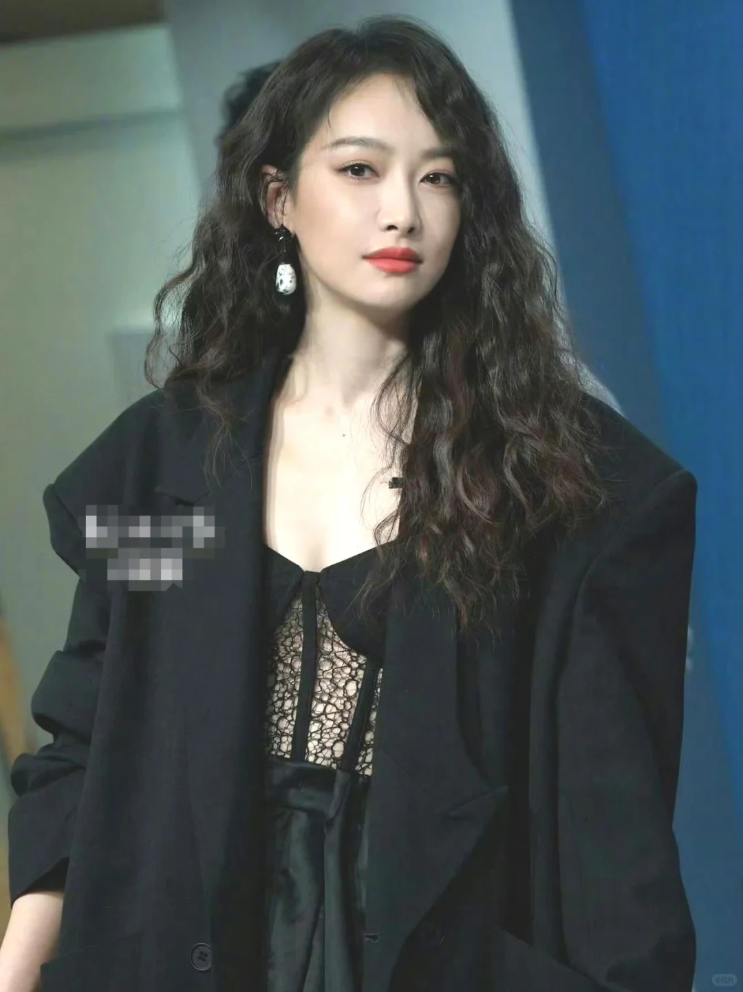 宋茜进来美我一大跳