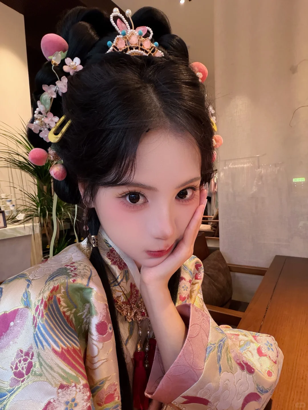 live 原图直出的甜妹