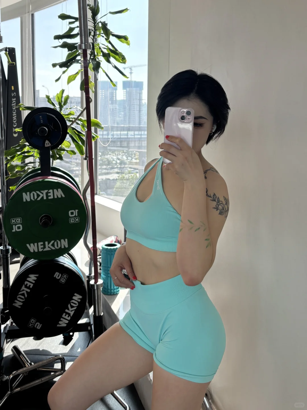 160 50kg 我们健身女都很会哄人的